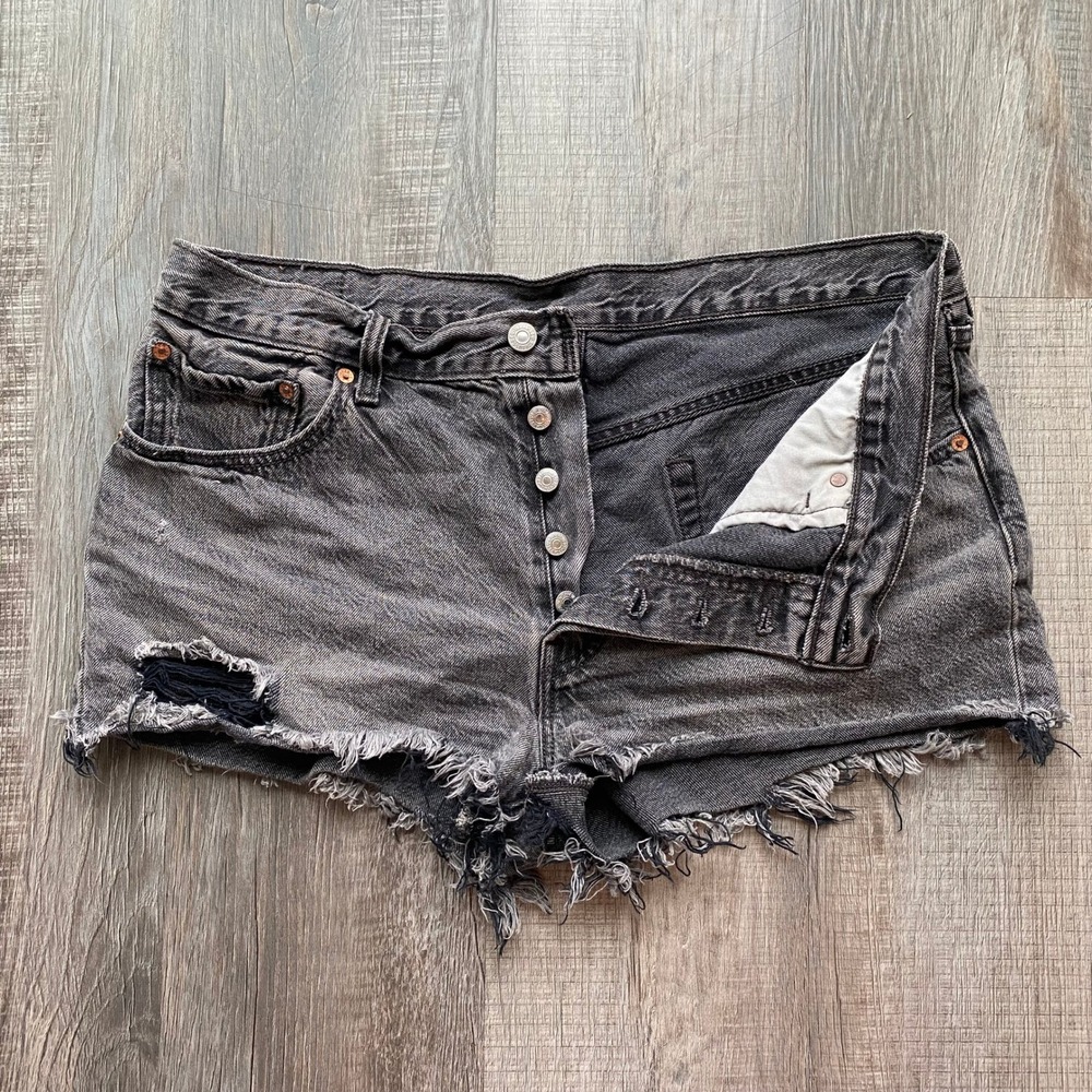 Levis 501 Shorts Women's Black Denim Cut Off Distressed Button Fly High Rise